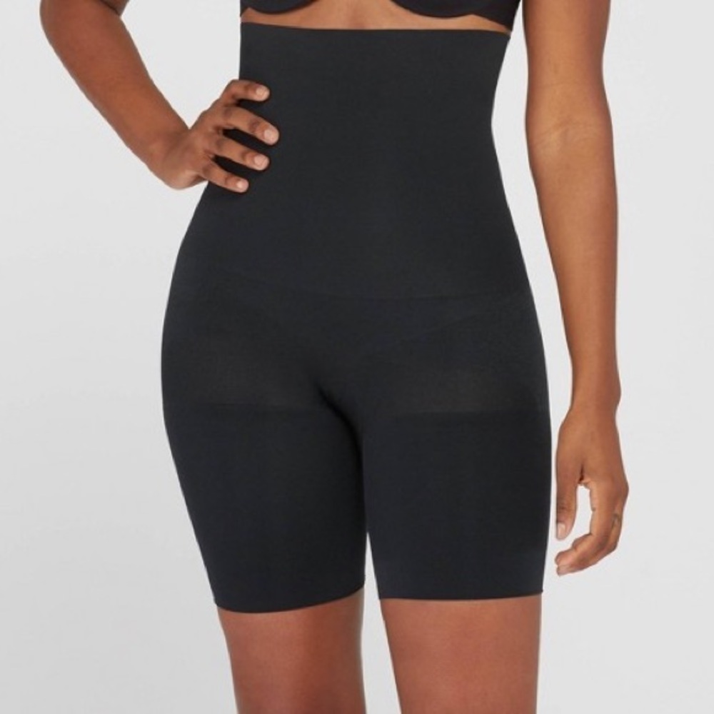 Spanx black remarkable Results mid-thigh shaping shorts